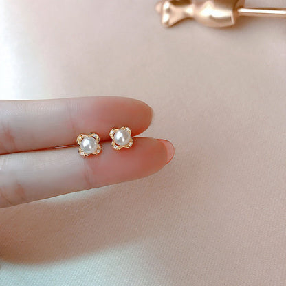 Käsintehty vintage Helmi Korvarengas