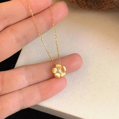 Klassinen Koru ajattomalla viehätyksellä