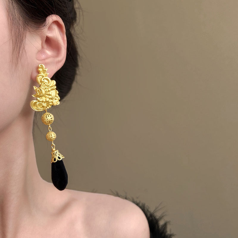 Klassinen Kulta Korvarengas ajattomalla viehätyksellä