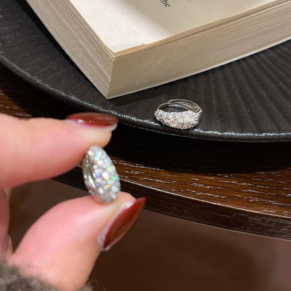 Herkkä käsityö Korvarengas