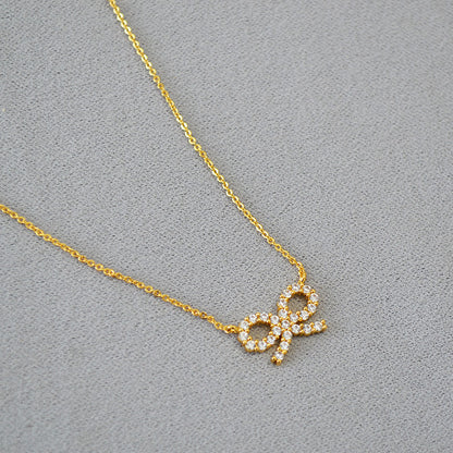 Romanttinen Kulta Kaulakoru erityisiin hetkiin