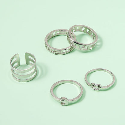 Romanttinen Sormus erityisiin hetkiin