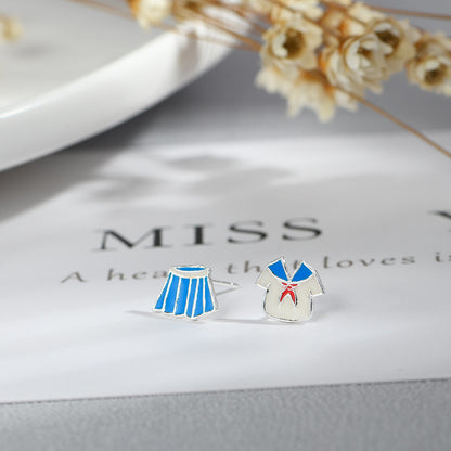 Klassinen Korvarengas ajattomalla viehätyksellä