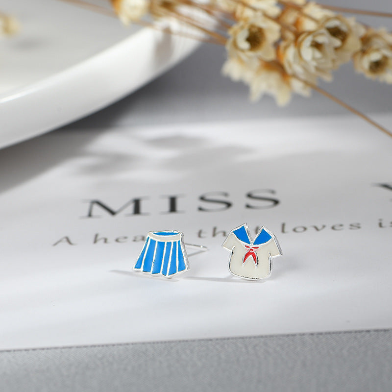 Klassinen Korvarengas ajattomalla viehätyksellä