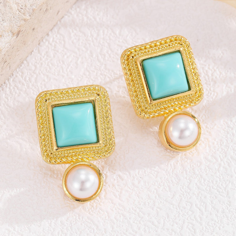 Elegantti Korvarengas jokaiseen tilaisuuteen