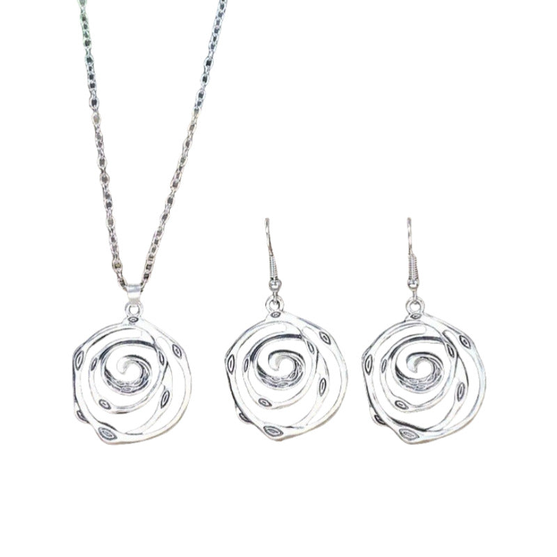 Herkkä käsityö Kaulakoru