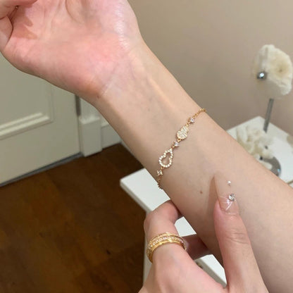 Upea Koru päivittäiseen käyttöön