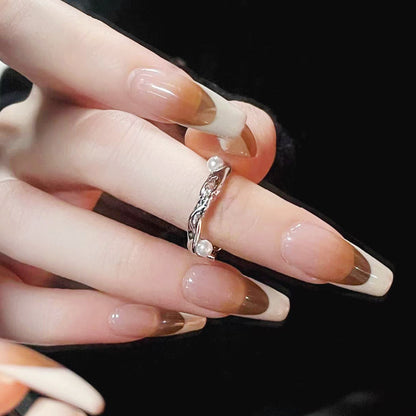 Kaunis Koru ainutlaatuisella tyylillä