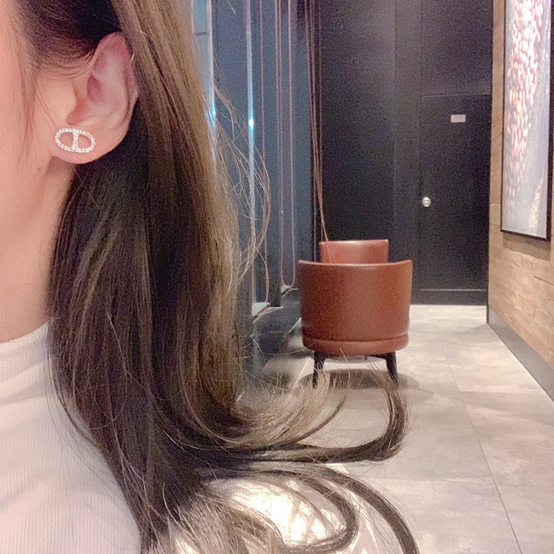 Elegantti Koru jokaiseen tilaisuuteen