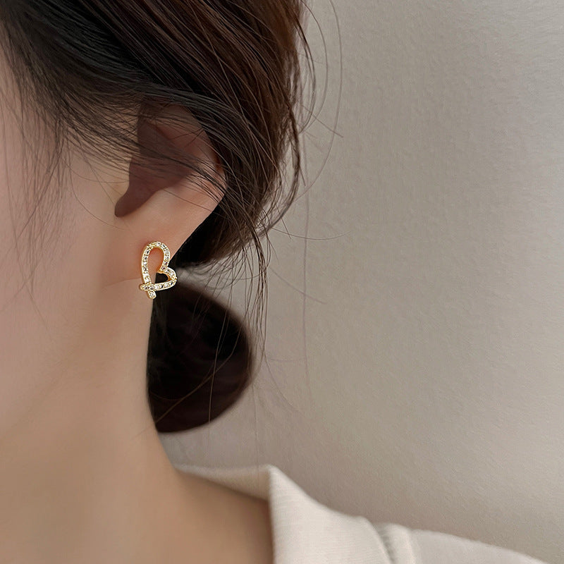 Käsintehty vintage Korvarengas