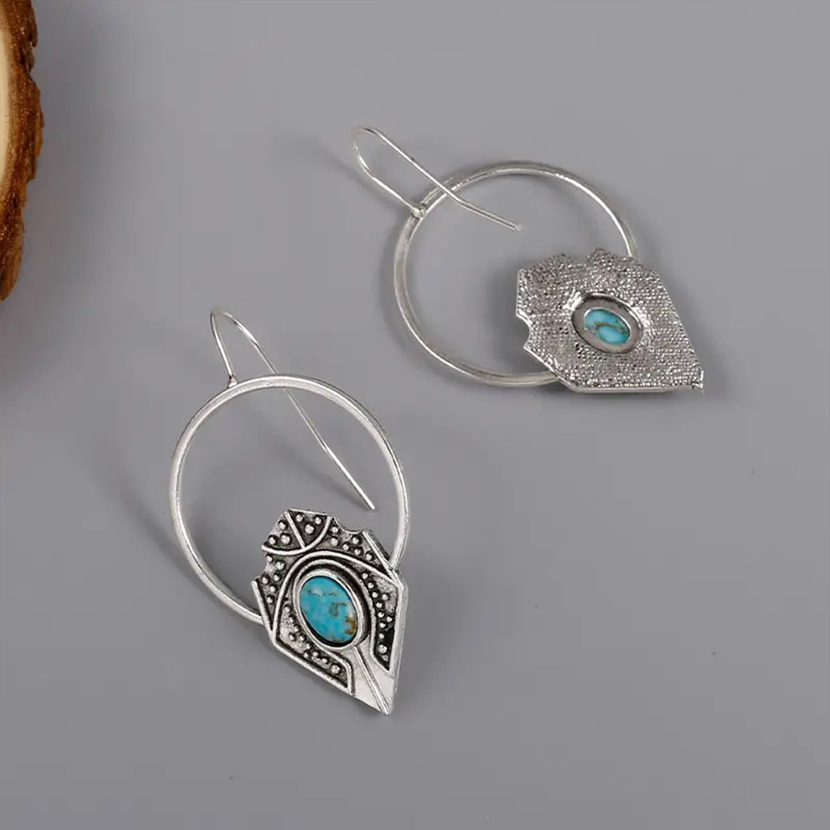 Hurmaava Korvarengas jokaiseen tilaisuuteen