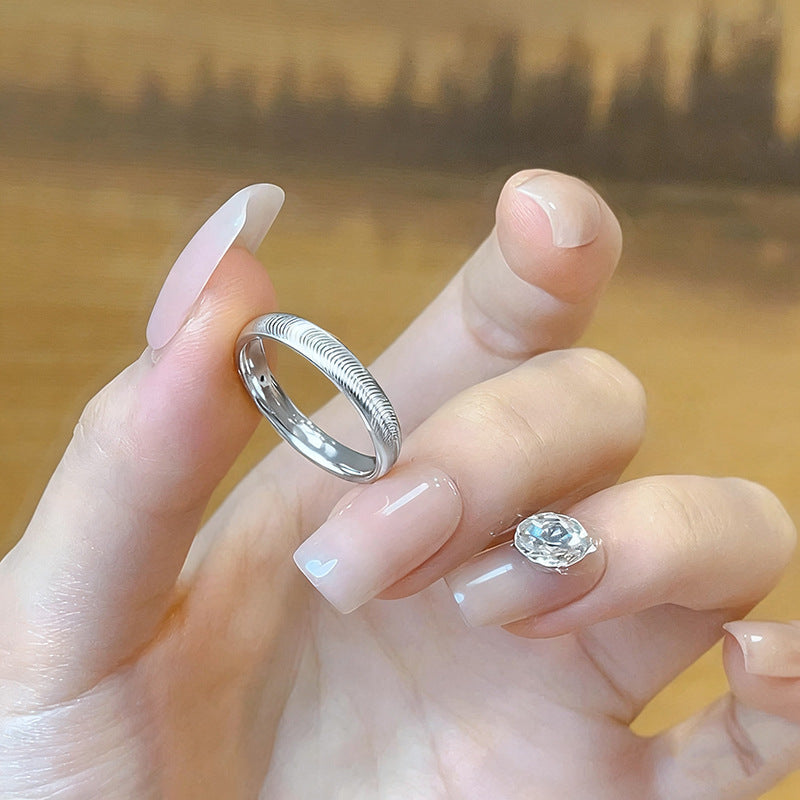 Kaunis Koru ainutlaatuisella tyylillä