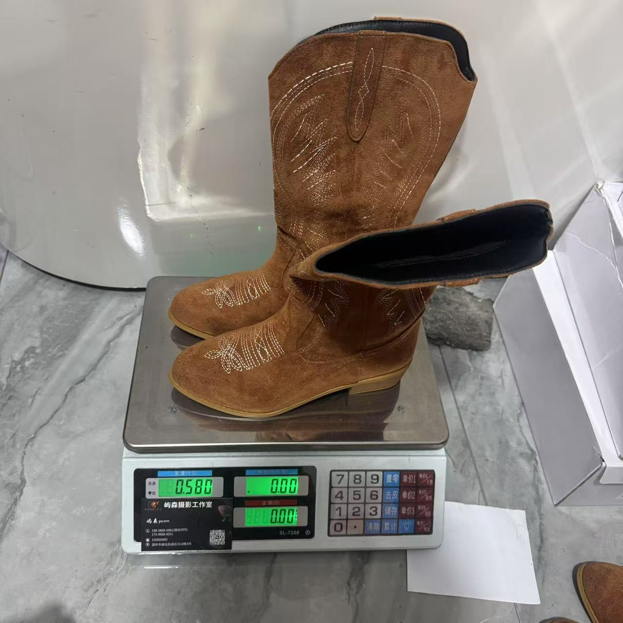 Mukavat Ortopediset Saappaat Päivittäiseen Käyttöön