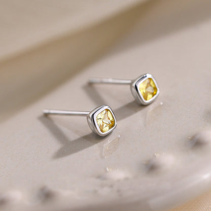 Klassinen Korvarengas ajattomalla viehätyksellä