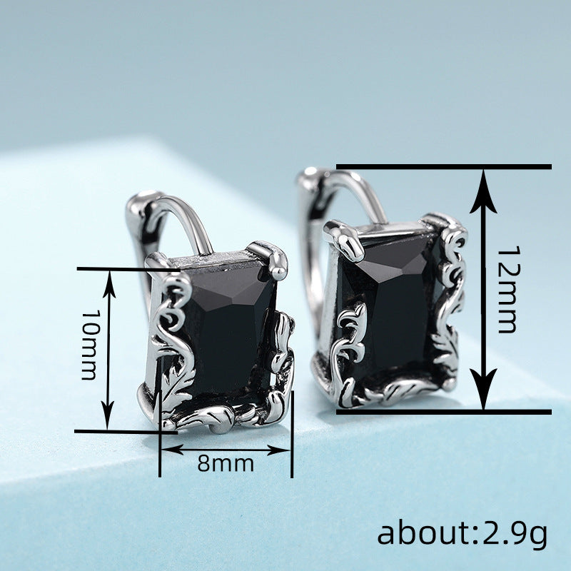 Hurmaava Korvarengas jokaiseen tilaisuuteen