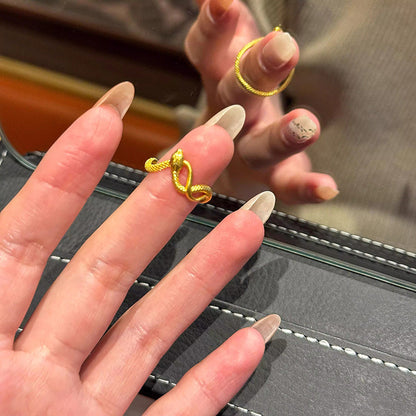 Klassinen Kulta Sormus ajattomalla viehätyksellä