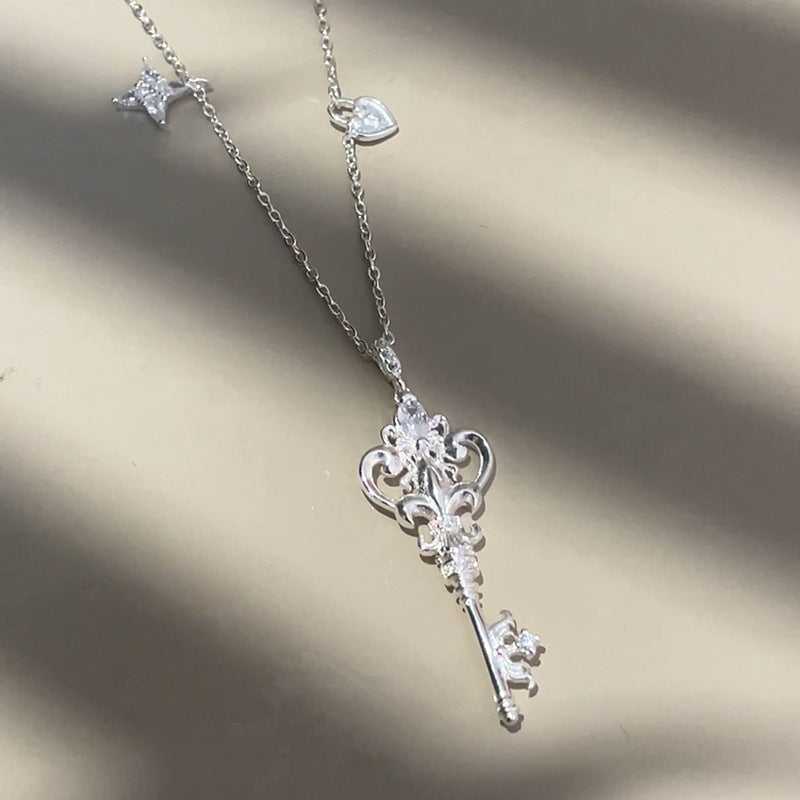 Upea Koru päivittäiseen käyttöön