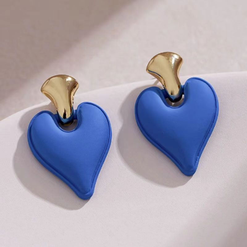 Romanttinen Korvarengas erityisiin hetkiin