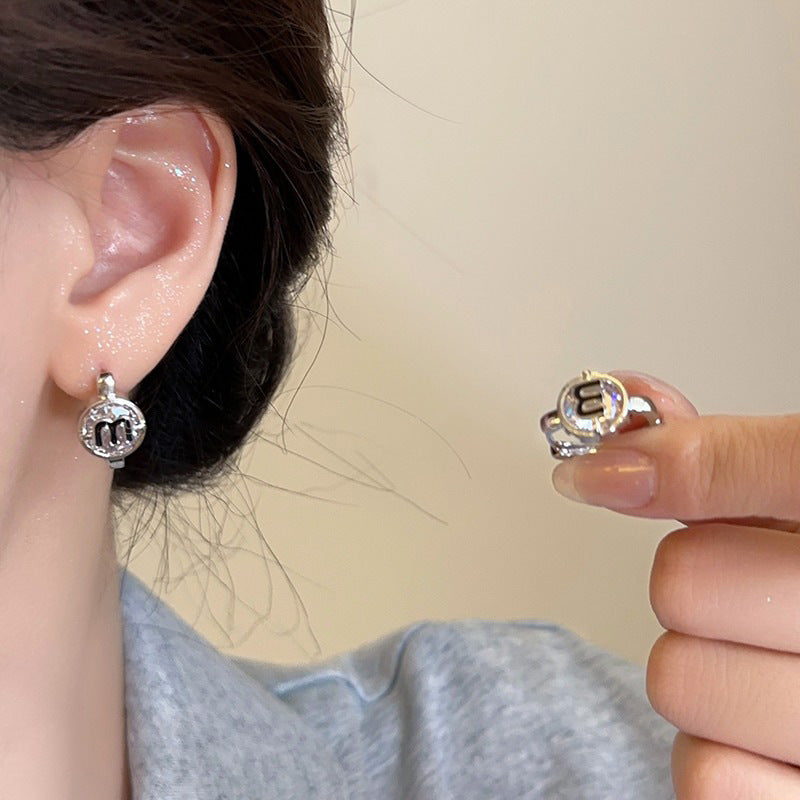 Herkkä käsityö Korvarengas