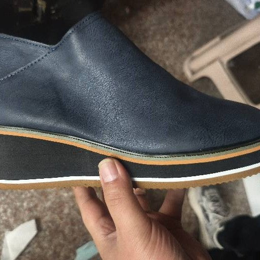 Tyylikkäät Ortopediset Saappaat Ainutlaatuisella Muotoilulla