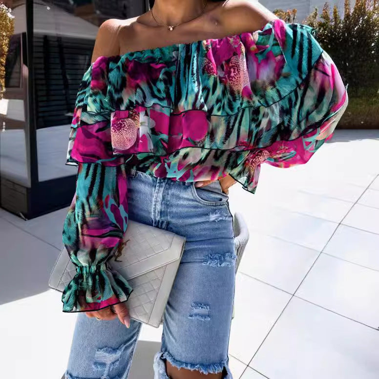 Classic Vintage Blouse with a Flattering Fit