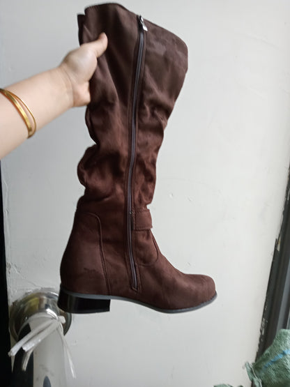 Tyylikeät Ortopediset Saappaat Jokaiseen Tilaisuuteen