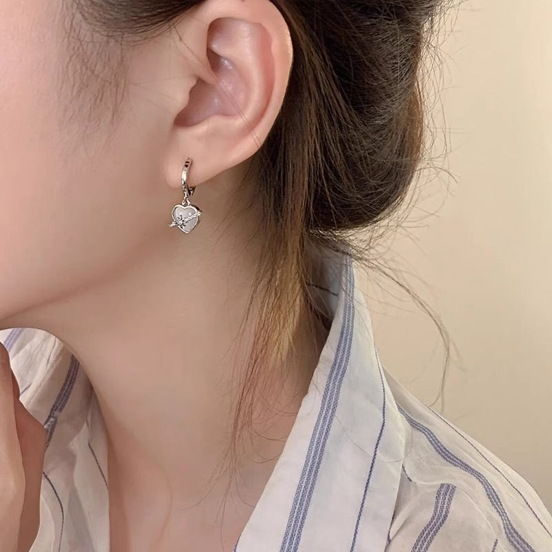 Käsintehty vintage Korvarengas