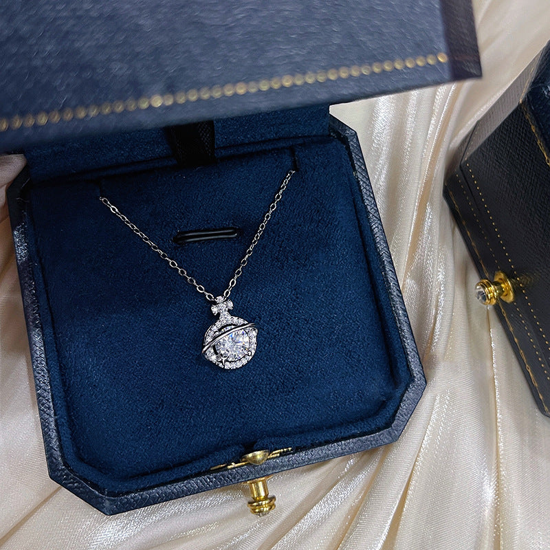 Herkkä käsityö Koru