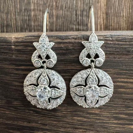 Hurmaava Sormus jokaiseen tilaisuuteen