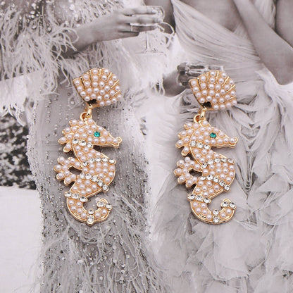 Herkkä käsityö Helmi Korvarengas