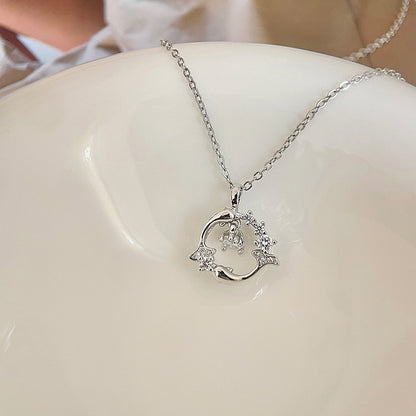 Klassinen Kaulakoru ajattomalla viehätyksellä