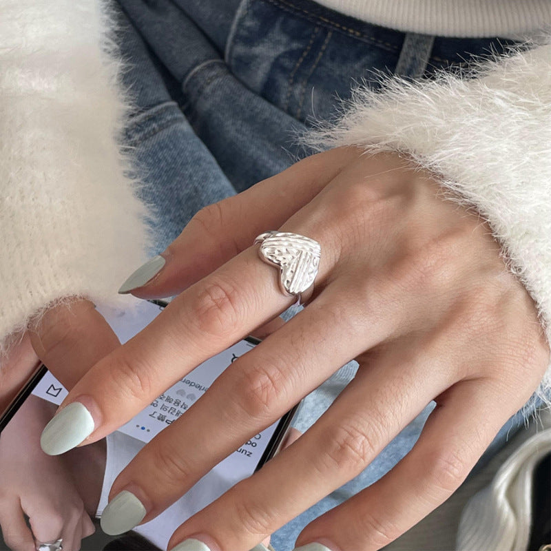 Hurmaava Koru jokaiseen tilaisuuteen