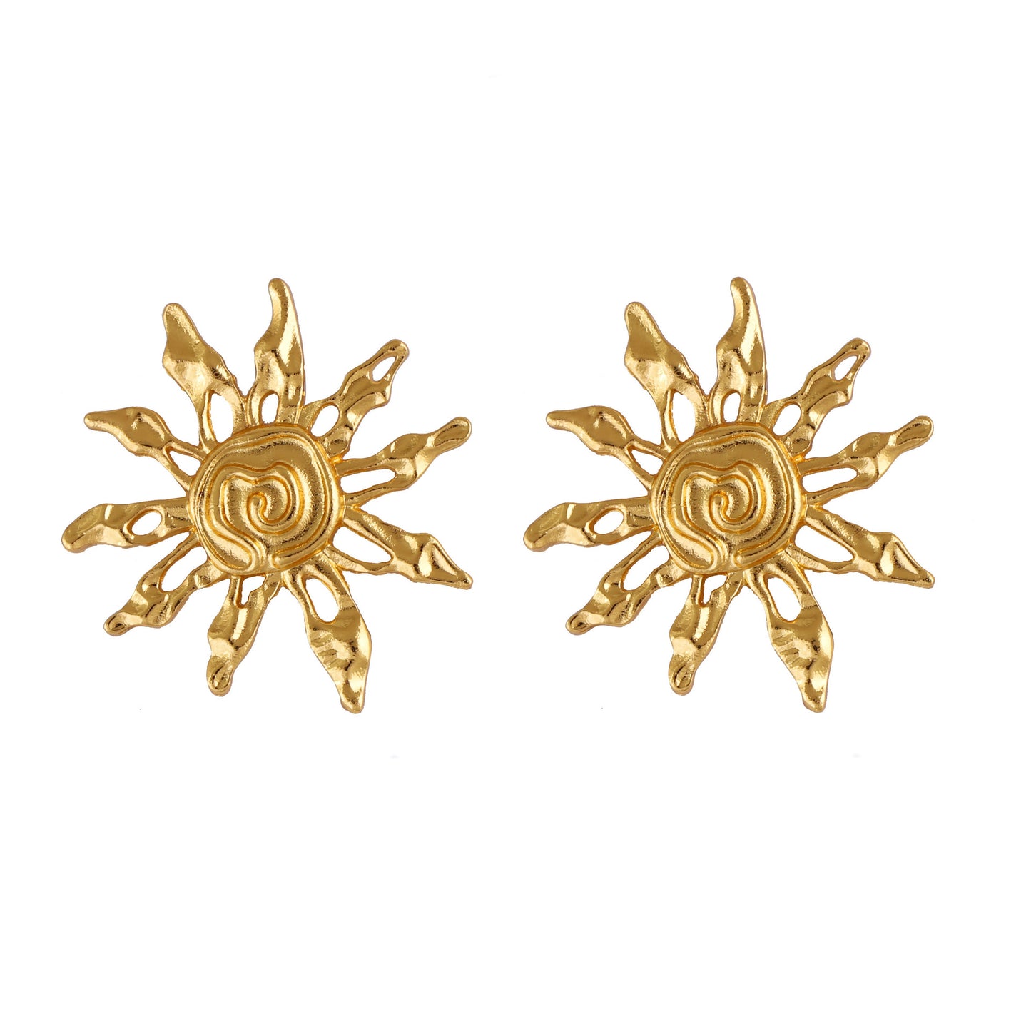 Kaunis Korvarengas ainutlaatuisella tyylillä