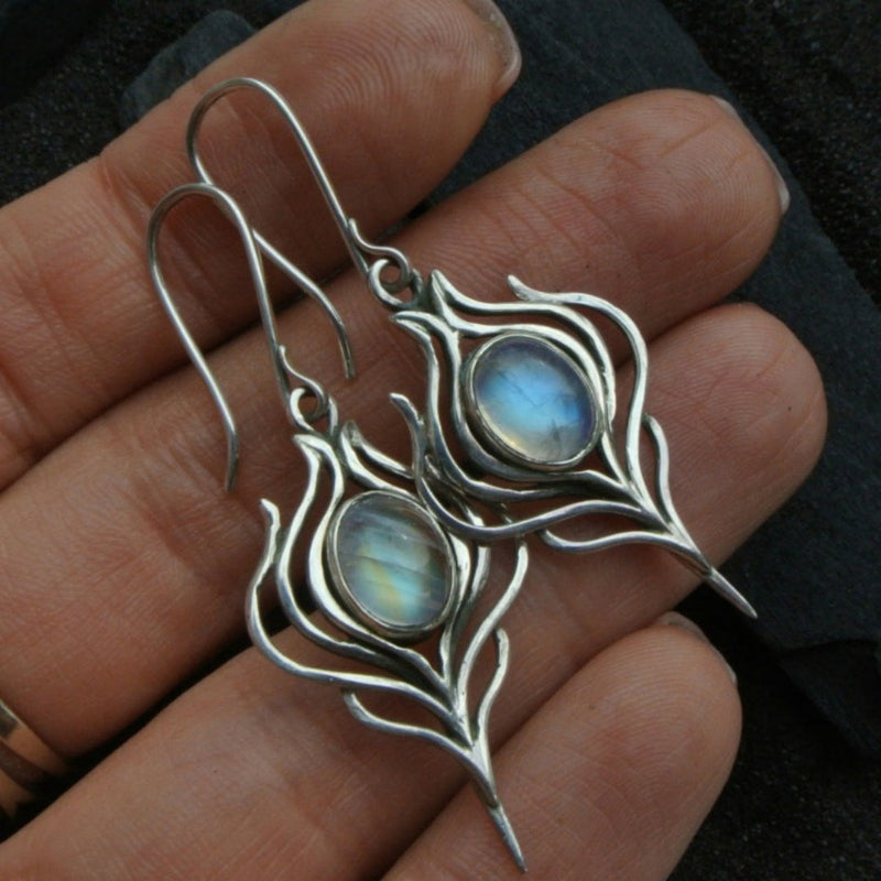 Hurmaava Sormus jokaiseen tilaisuuteen