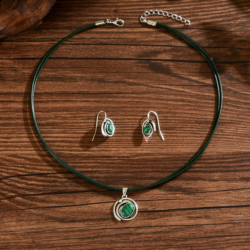 Elegantti Korvarengas jokaiseen tilaisuuteen