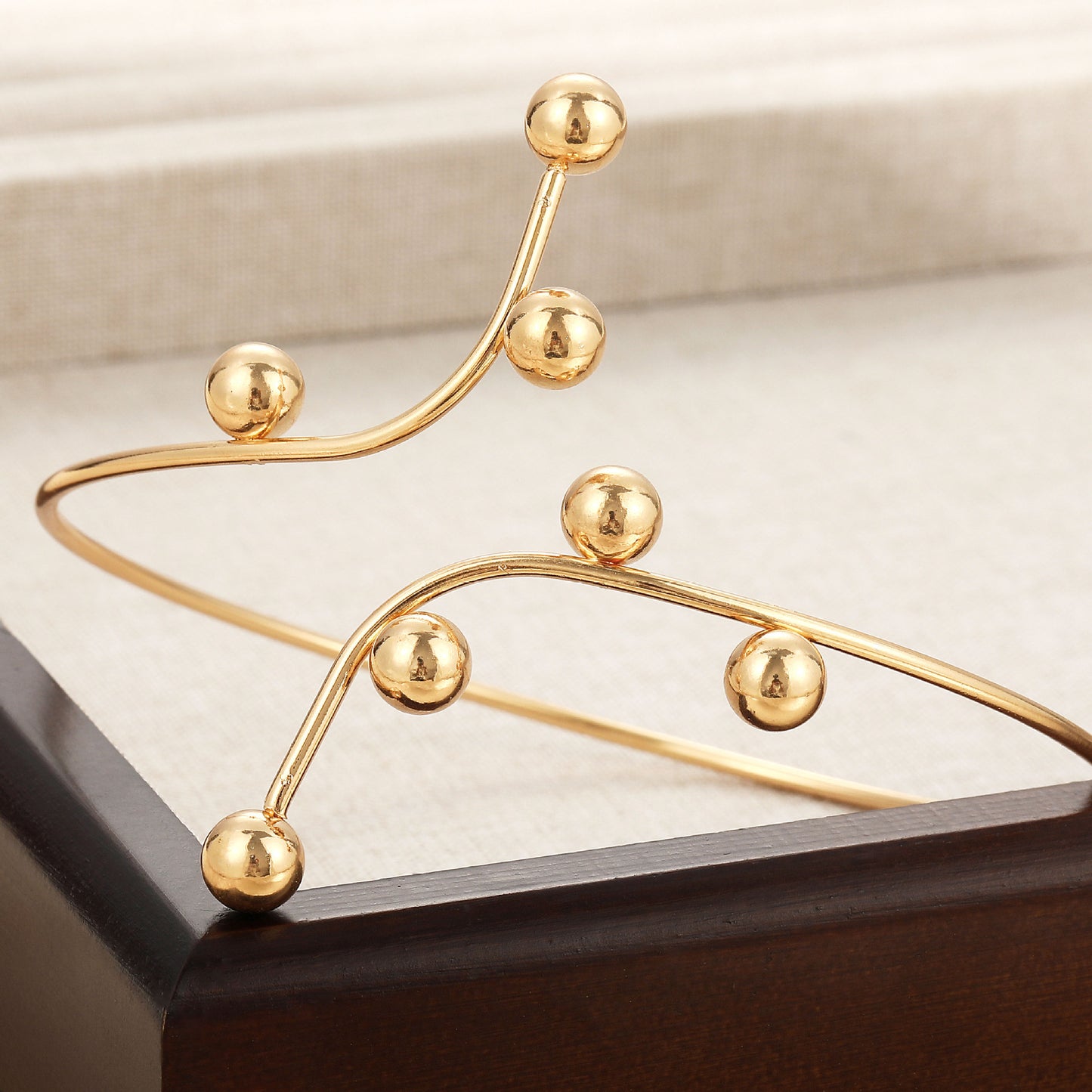 Klassinen Koru ajattomalla viehätyksellä