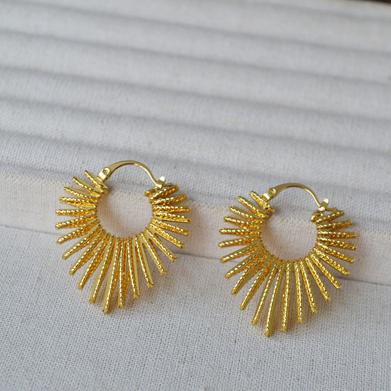 Romanttinen Kulta Korvarengas erityisiin hetkiin