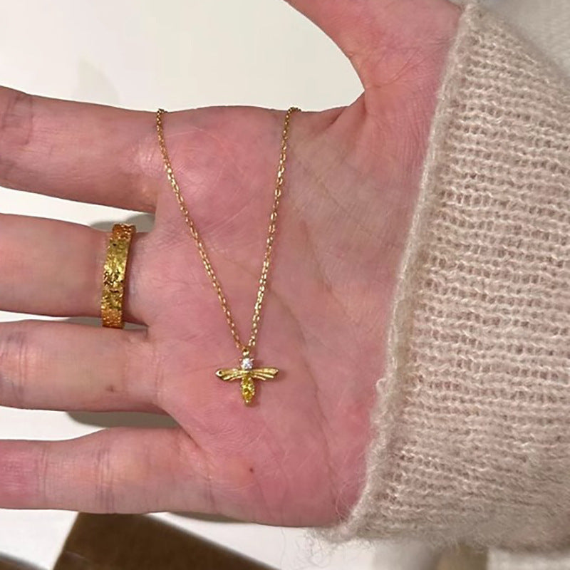 Hurmaava Koru jokaiseen tilaisuuteen