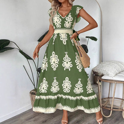 Polished Dress with an Effortless Classic Look