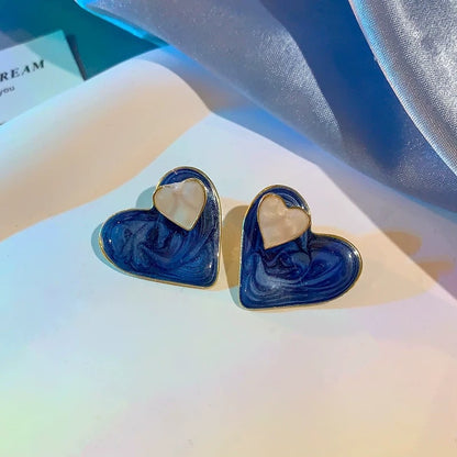 Käsintehty vintage Korvarengas