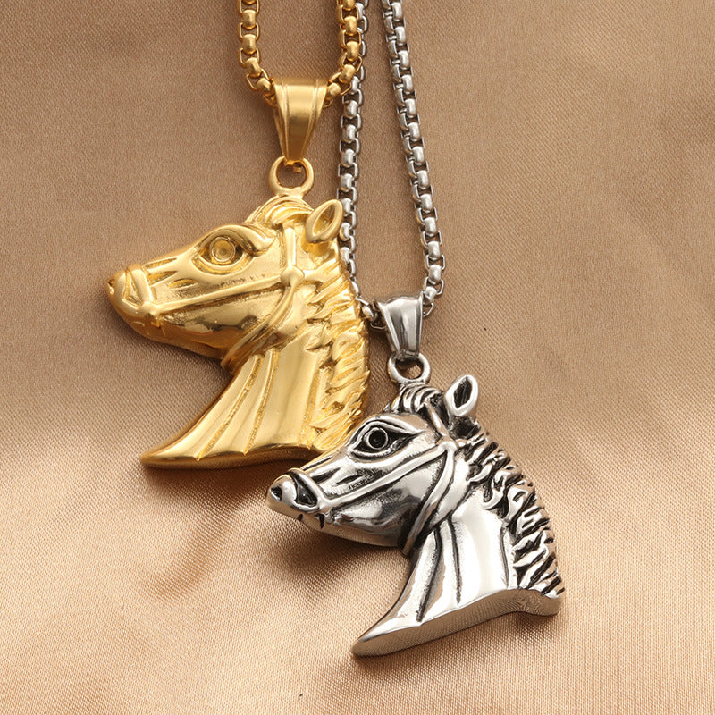 Hurmaava Riipus jokaiseen tilaisuuteen