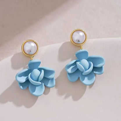 Hurmaava Korvarengas jokaiseen tilaisuuteen