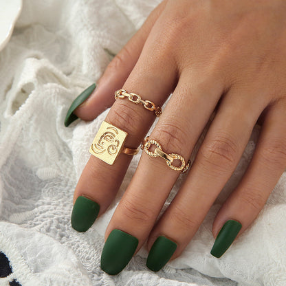 Upea Kulta Rannekoru päivittäiseen käyttöön