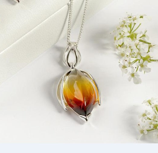 Elegantti Koru jokaiseen tilaisuuteen