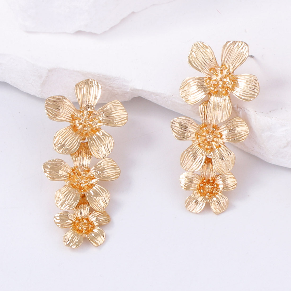 Hurmaava Korvarengas jokaiseen tilaisuuteen