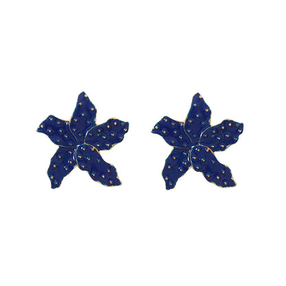 Elegantti Korvarengas jokaiseen tilaisuuteen