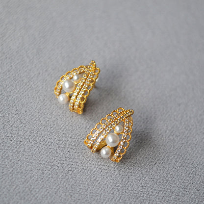 Upea Hopea Korvarengas päivittäiseen käyttöön