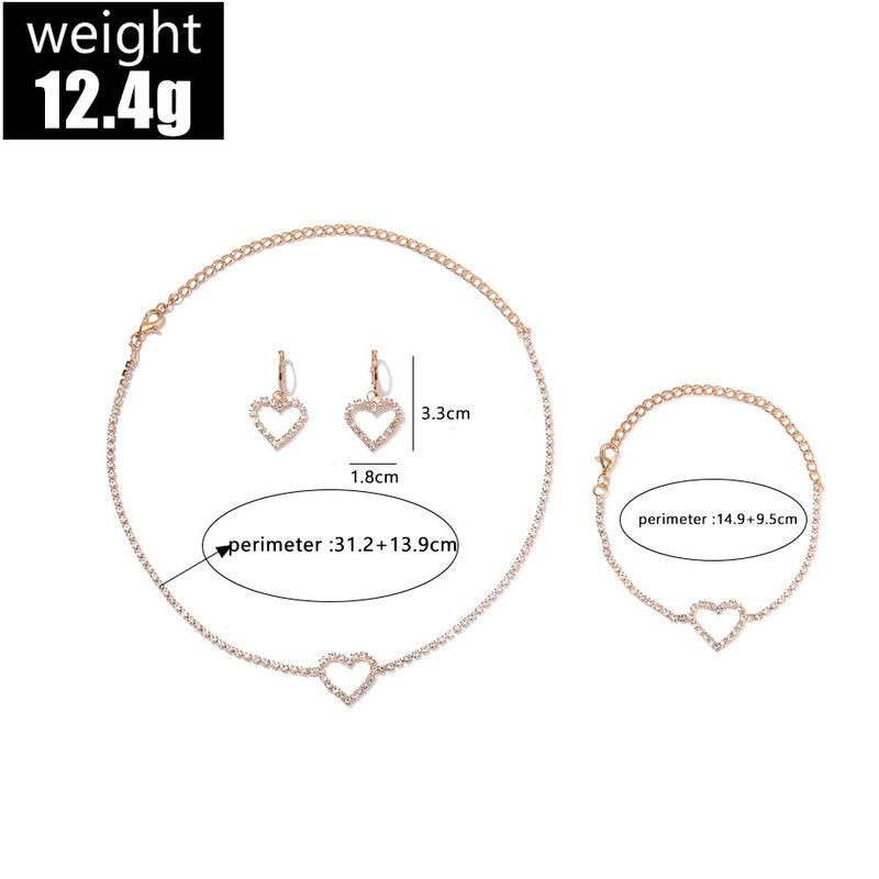 Hurmaava Kaulakoru jokaiseen tilaisuuteen