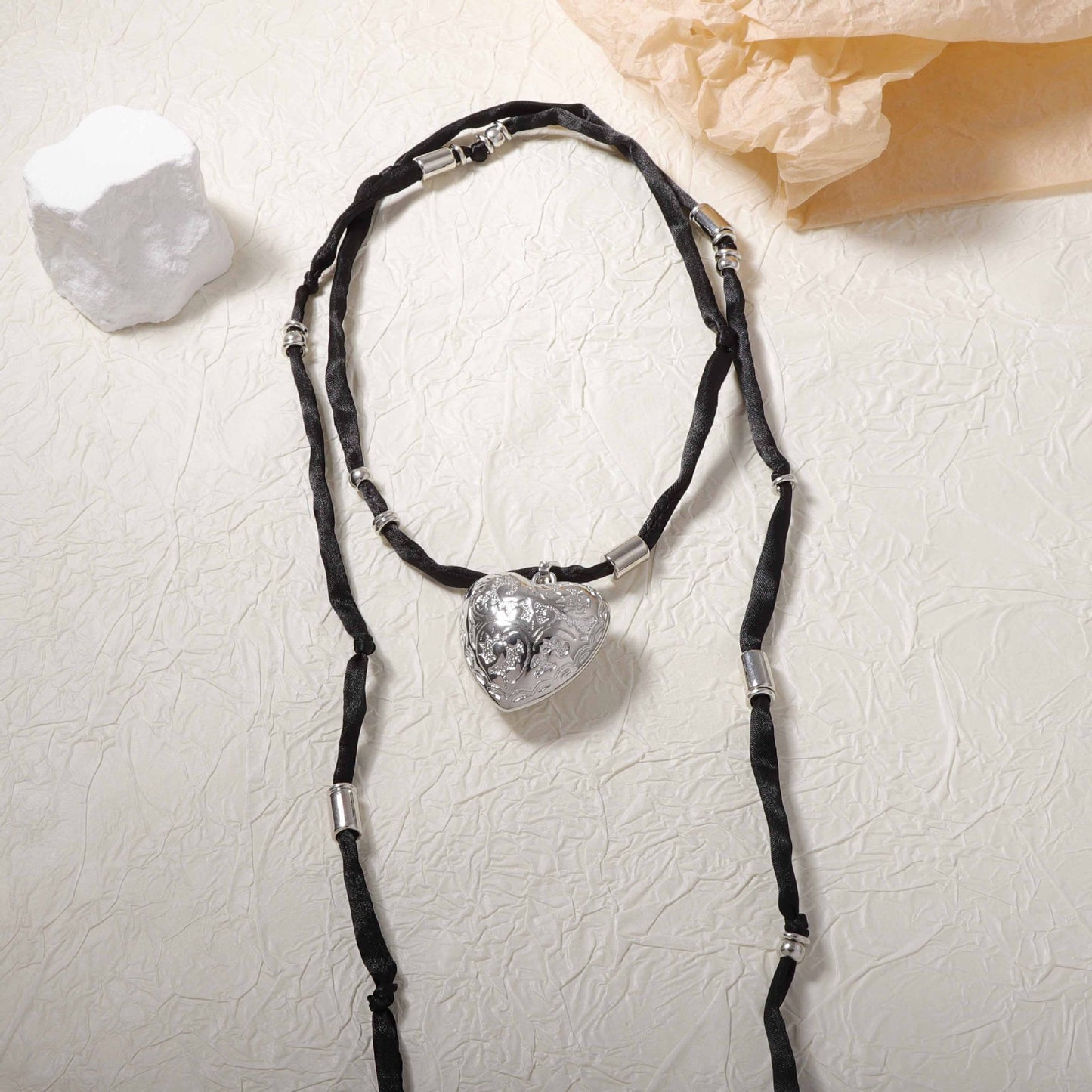 Romanttinen Kaulakoru erityisiin hetkiin