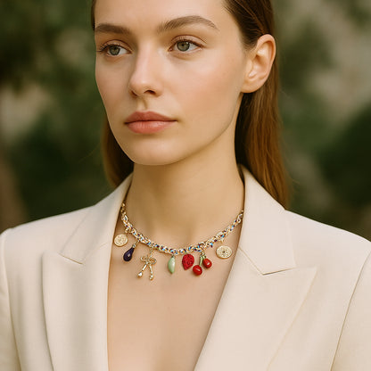 Hurmaava Kaulakoru jokaiseen tilaisuuteen